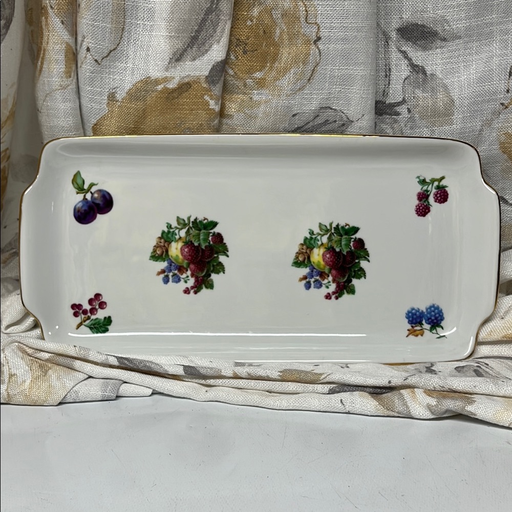 Naaman Israel Fine Porcelain Mixed Fruit Berry 13 1/4" Rectangular Platter